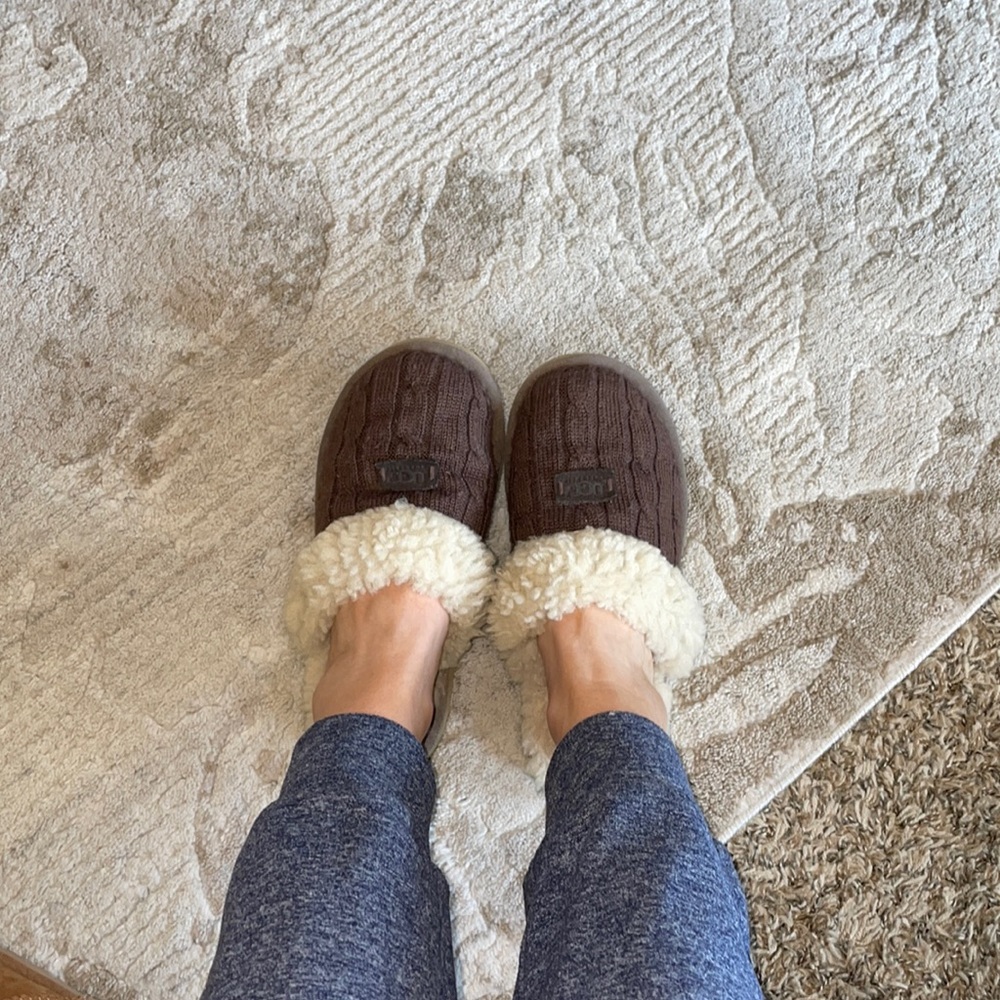 UGG cozy scuff cable-knit slippers!